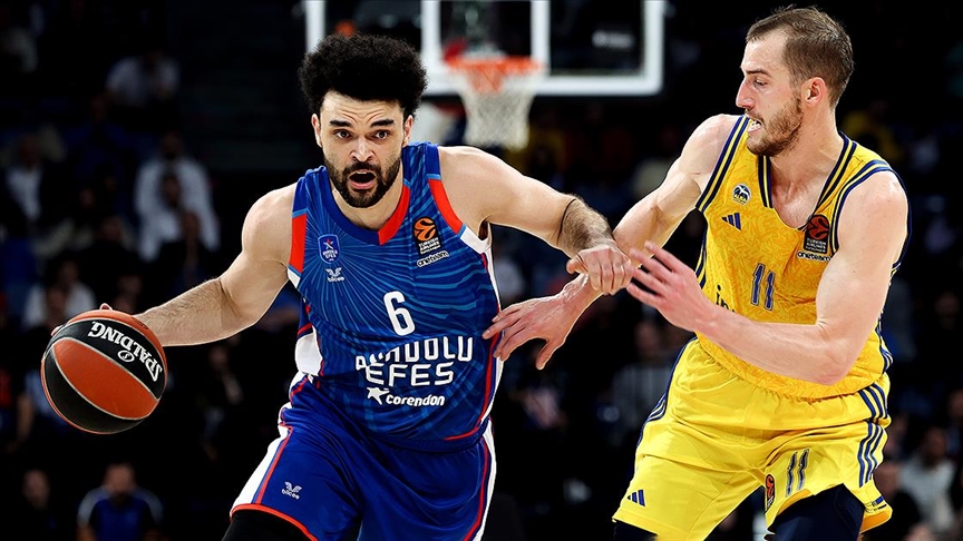 Anadolu Efes, THY Avrupa Ligi'nde 31. maçında 14. galibiyetini aldı