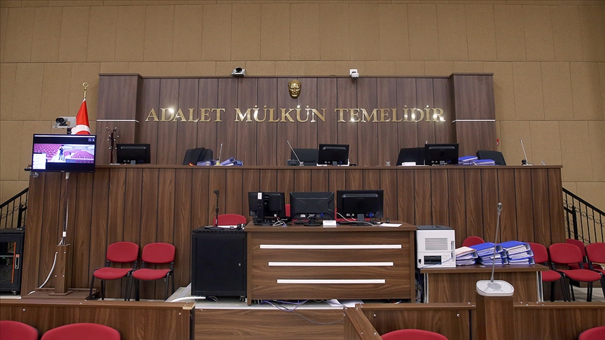 Galatasaraylı futbolculara özel üretilen ürünleri satan 6 sanığın davasında mütalaa açıklandı