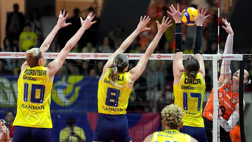 Fenerbahçe Opet, Sultanlar Ligi'nde 7. kez şampiyonluğa ulaştı