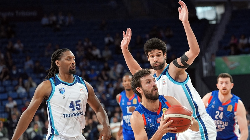 Türk Telekom, play-off çeyrek final ikinci maçında yarın Anadolu Efes'i ağırlayacak