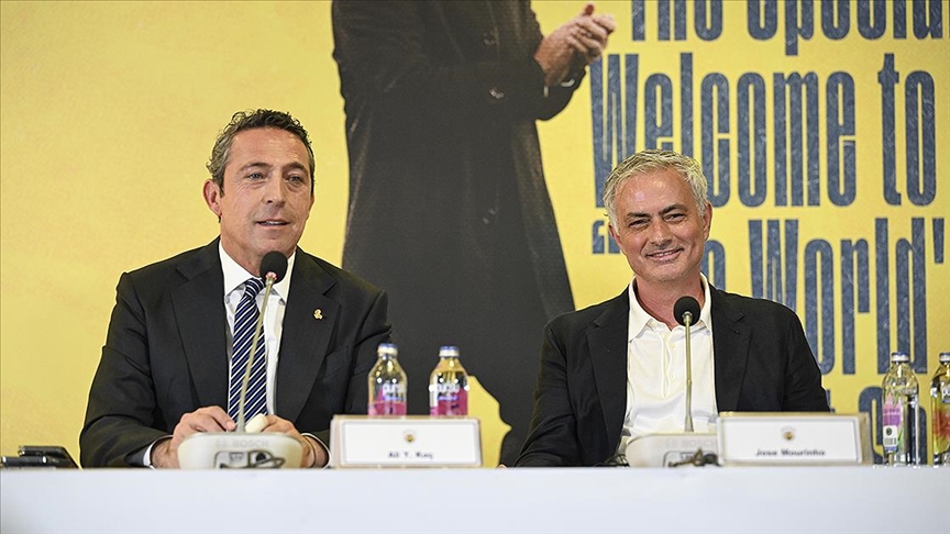 Fenerbahçe Başkanı Koç, Mourinho'yu kulüp için 
