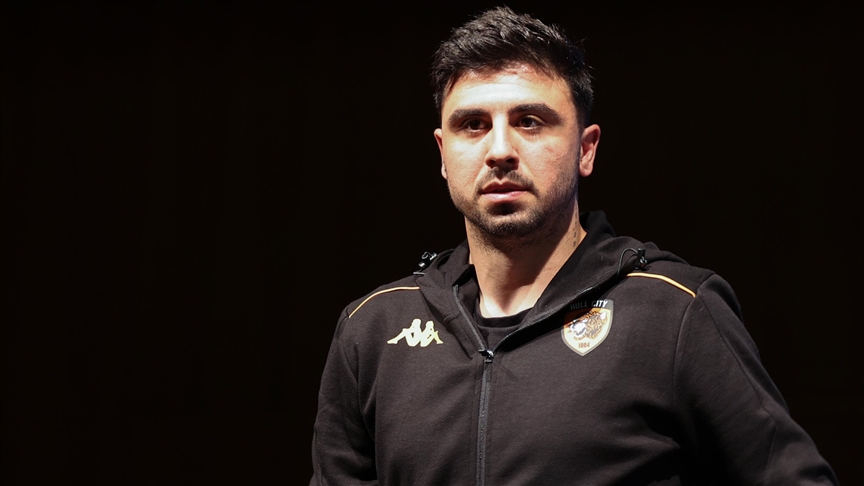 Trabzonspor, Ozan Tufan ile 3+1 yıllık anlaşma sağladı