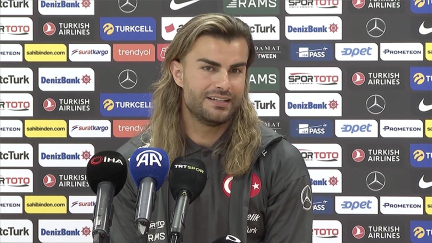 Milli futbolcu Abdülkerim Bardakcı: Gruptan lider çıkmak istiyoruz