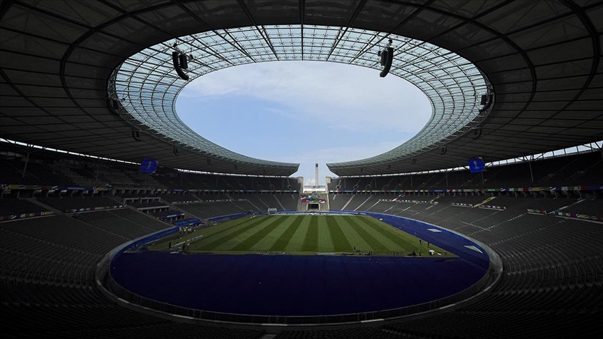 EURO 2024'te ilk maçlarını kaybeden Polonya ile Avusturya yarın karşılaşacak