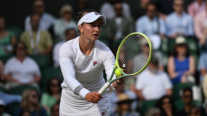Wimbledon'ın tek kadınlar finalinde Çek Barbora Krejcikova, şampiyon oldu