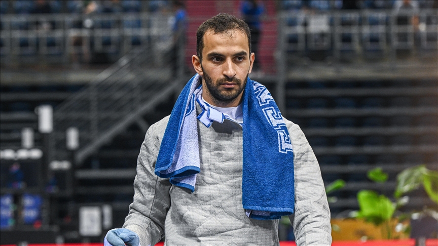 Eskrimde milli sporcu Enver Yıldırım, İtalyan Luca Curatoli'ye kaybetti