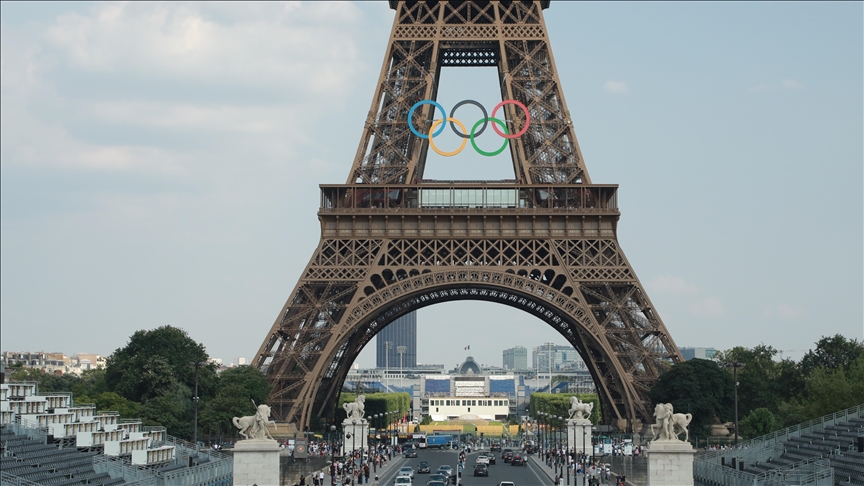 Paris 2024'te yol bisikleti bireysel zamana karşı yarışlarda, altın madalyalar sahiplerini buldu