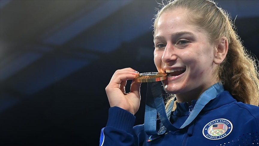 Oyunlarda 12. günün sonunda 27 altın, 35 gümüş ve 32 bronz madalya kazanan ABD, liderliğini sürdürdü