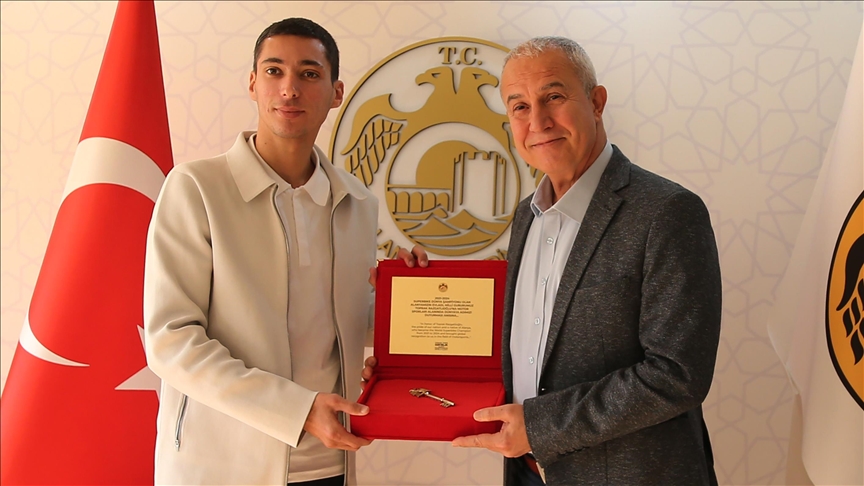 Alanya'da 2024 Dünya Superbike Şampiyonu Razgatlıoğlu'na 