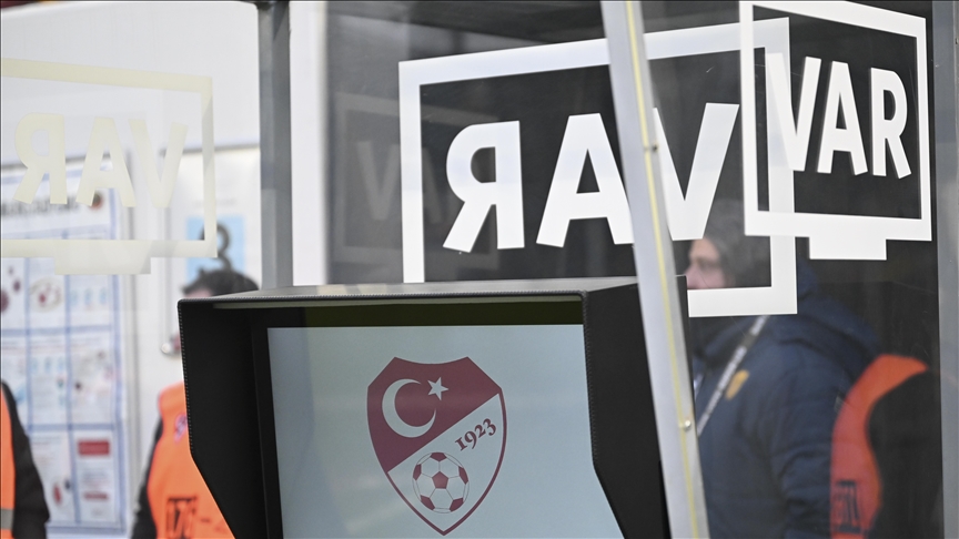 TFF, geçici bir süreyle yabancı VAR hakemi uygulamasına geçilmesi kararı alındığını duyurdu