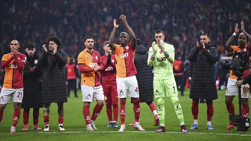 Trendyol Süper Lig'de Galatasaray 6 puan farkla liderliği sürdürdü