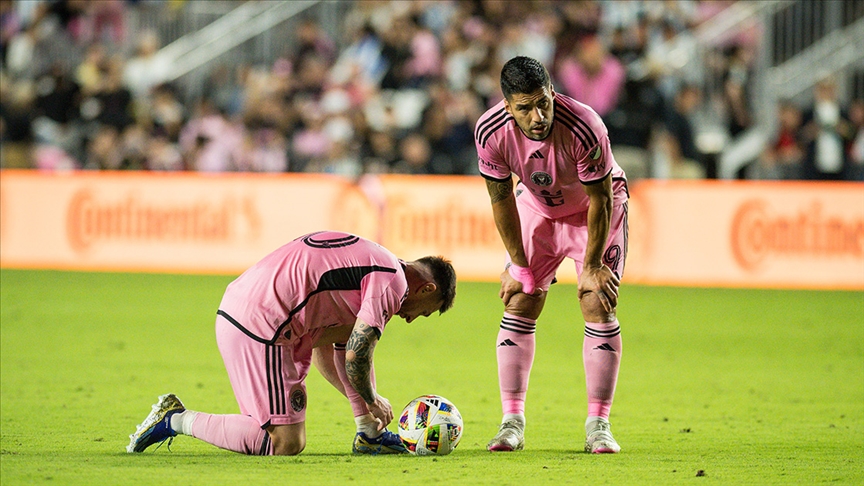 Messi ve Suarez'e 
