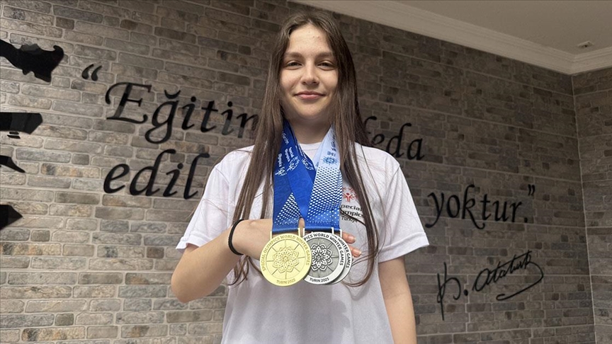 Özel sporcu Eda Nur Biçer, Dünya Kış Oyunları'ndaki başarısıyla göz doldurdu