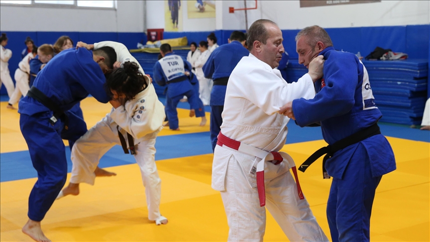 Paralimpik Judo Milli Takımı, Rize'de dünya kupasına hazırlanıyor