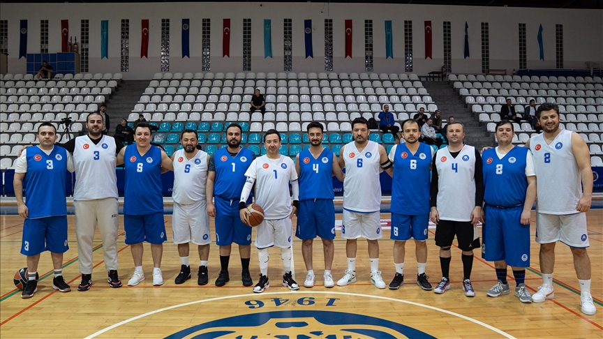 AA Erkekler Basketbol Turnuvası’nda heyecan devam ediyor