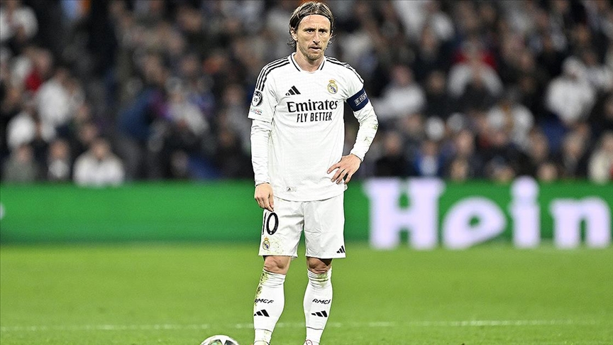 Luka Modric, Swansea City'ye ortak oldu