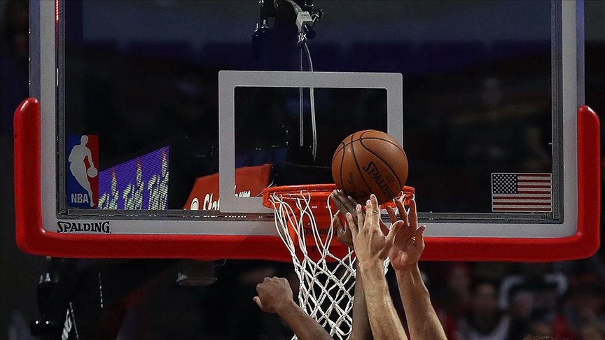 NBA play-in'de Heat, Bulls'u 109-90 yendi