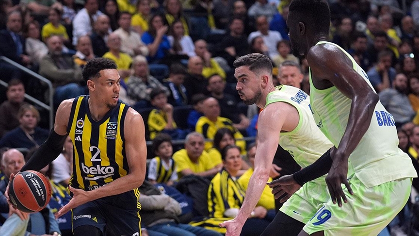 Fenerbahçe Beko, THY Avrupa Ligi'nde Barcelona'ya 83-75 mağlup oldu
