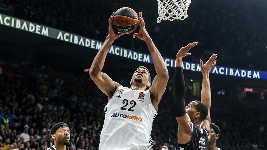 THY Avrupa Ligi'nde mart-nisan aylarının MVP'si Walter Tavares