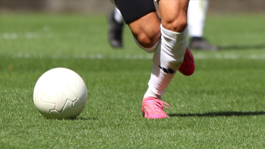 Nesine 2. ve 3. Lig şampiyonlarını arıyor