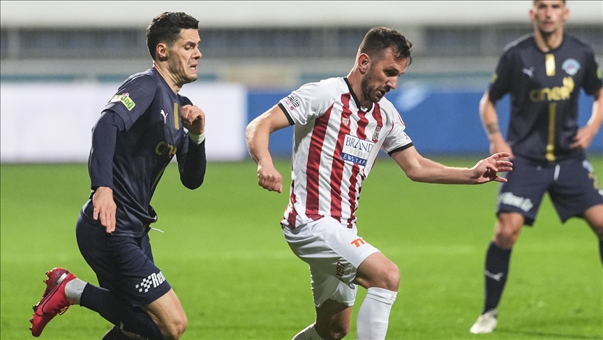 Kasımpaşa Süper Lig'de yarın Sivasspor'u ağırlayacak